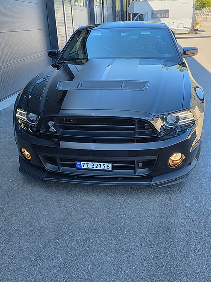 Ford Mustang 20 of 30