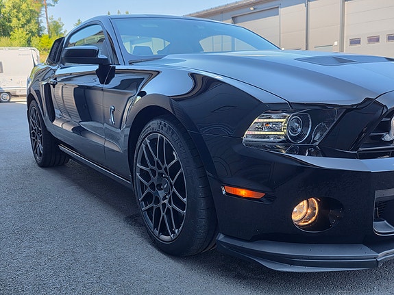 Ford Mustang 7 of 30
