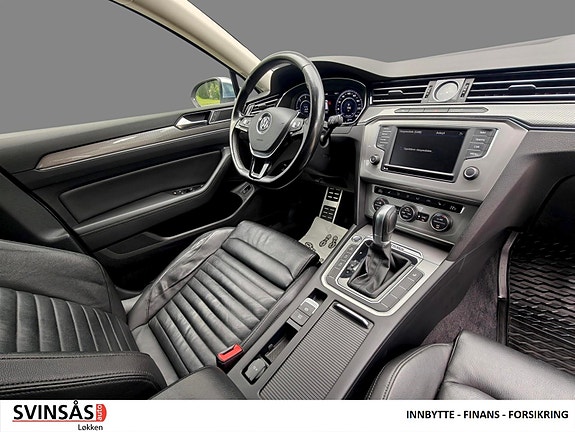 Volkswagen Passat Alltrack 8 of 20