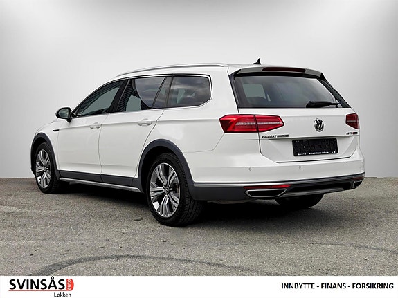 Volkswagen Passat Alltrack 4 of 20