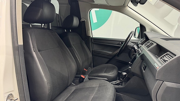 Volkswagen Caddy Maxi 14 of 24
