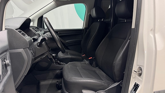 Volkswagen Caddy Maxi 11 of 24