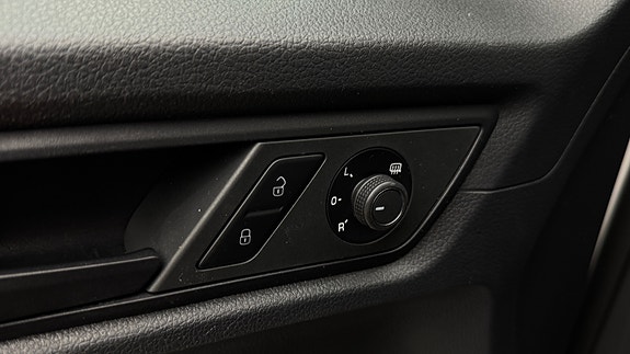 Volkswagen Caddy Maxi 15 of 24