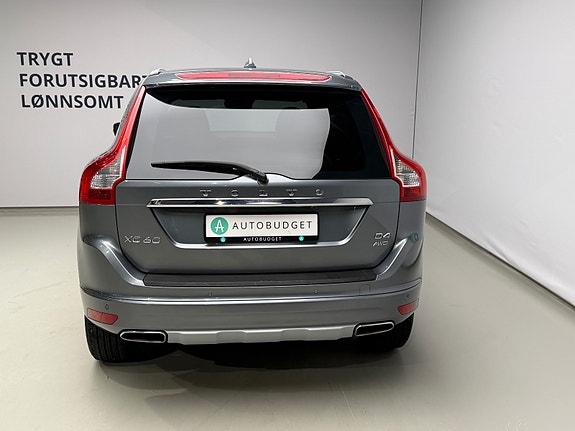 Volvo XC60 8 of 27