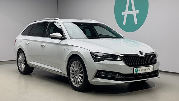 Skoda Superb 5 of 30