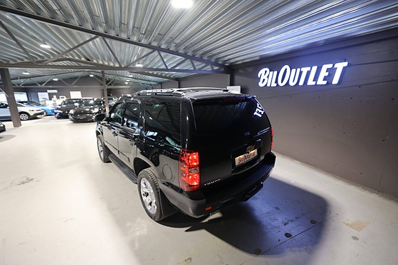 Chevrolet Tahoe 6 of 26