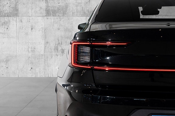 Polestar 2 8 of 30