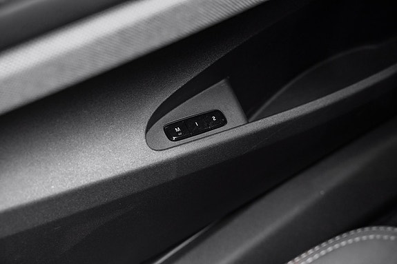Polestar 2 12 of 30