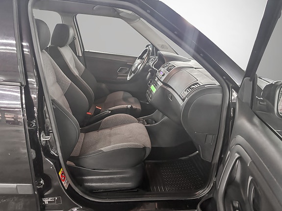 Skoda Fabia 14 of 25