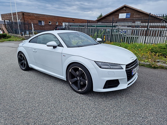 Audi TT 7 of 30