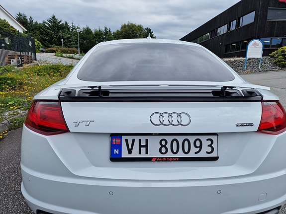 Audi TT 9 of 30