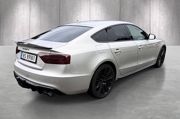 Audi A5 7 of 24