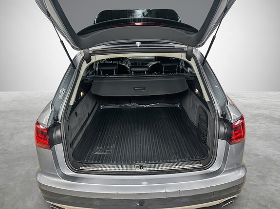 Audi A6 allroad 26 of 29