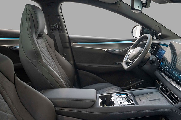 BYD Sealion 7 15 of 23