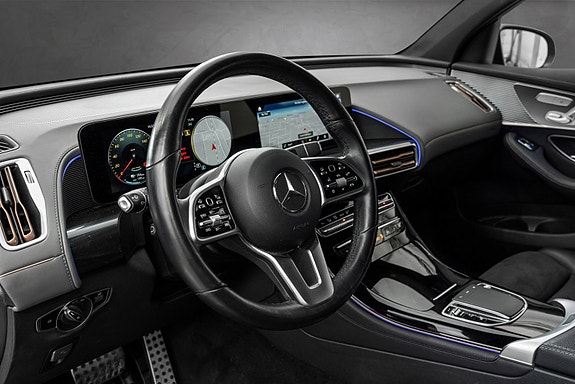 Mercedes-Benz EQC400 21 of 26