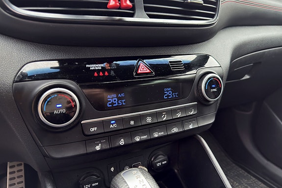 Hyundai Tucson 17 of 19