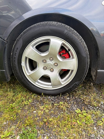 Subaru Impreza 8 of 12