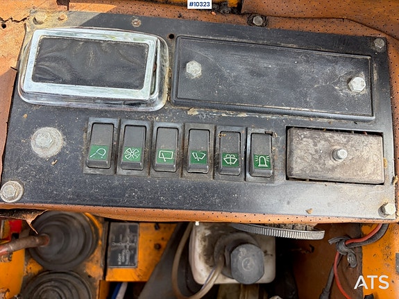 Kobelco LK500 1984 hjullaster – 3 skuffer. SE VIDEO! 23 of 30