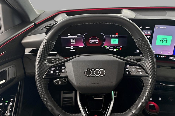 Audi SQ6 e-tron 12 of 30