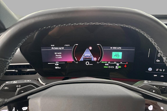 Audi SQ6 e-tron 13 of 30