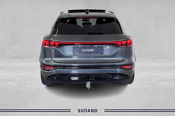 Audi SQ6 e-tron 4 of 30