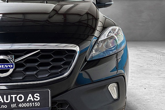 Volvo V40 Cross Country 4 of 30