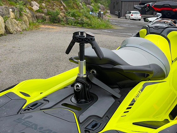 Sea-Doo RXT-X 300 RS (2019) - 300 HK  Neon Yellow - kun  110 timer 12 of 14