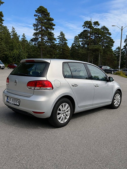 Volkswagen Golf VI 6 of 23