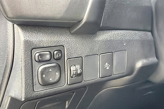 Toyota Auris 17 of 30