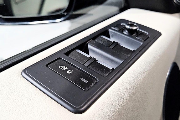 Andre RANGE ROVER SPORT HSE 3,0 V6 211HK 7-seter 4x4 2014, 186 912 km, 339 332 kr 22 of 30