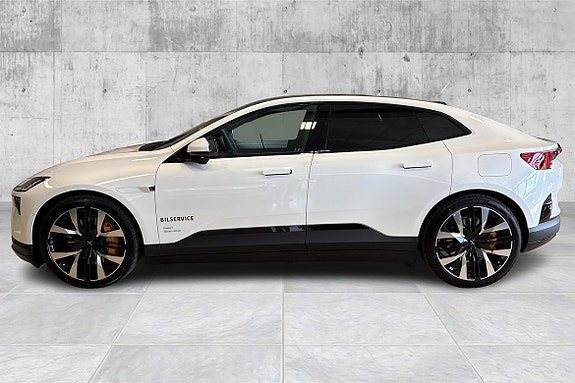 Polestar 4 2 of 22