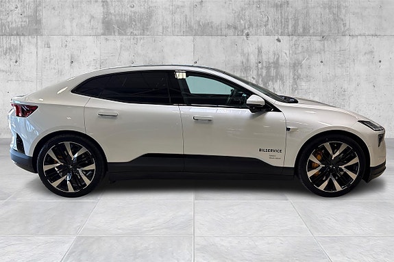 Polestar 4 6 of 22