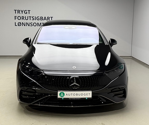 Mercedes-Benz EQS580 6 of 30