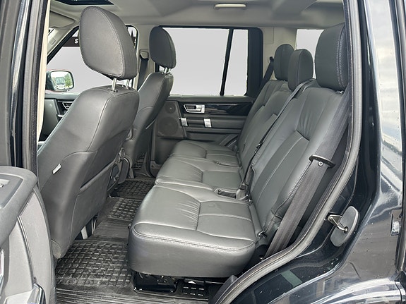 Land Rover Discovery 22 of 24