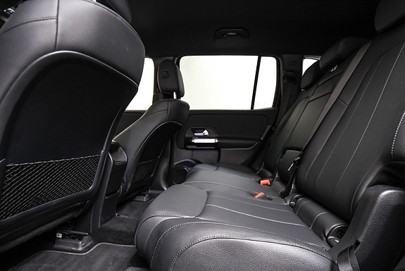 Mercedes-Benz EQB300 26 of 27
