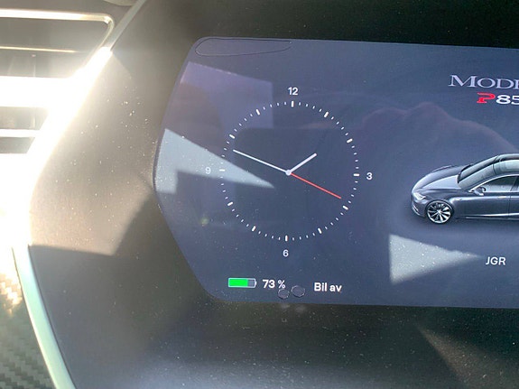 Tesla Model S 20 of 30