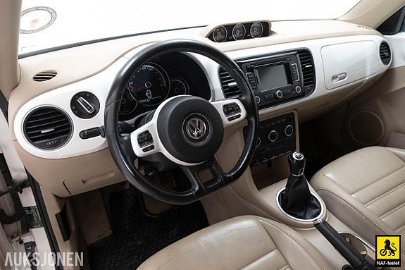 Volkswagen Beetle 7 of 30