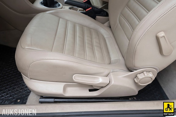 Volkswagen Beetle 9 of 30