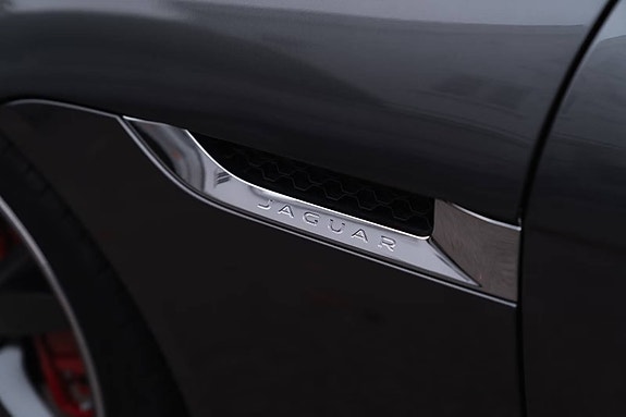 Jaguar F-TYPE 9 of 14