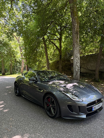 Jaguar F-TYPE 2 of 14