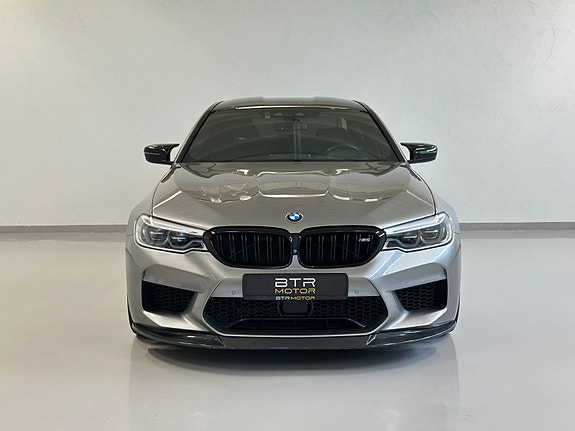 BMW M5 11 of 30