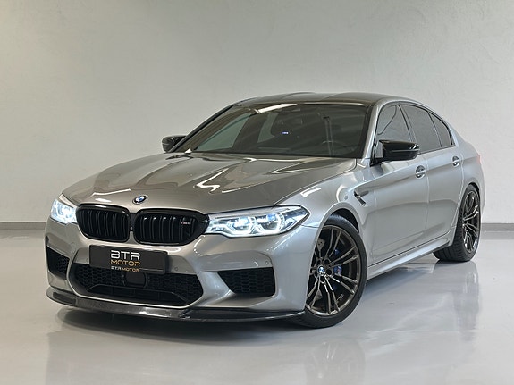 BMW M5 2 of 30