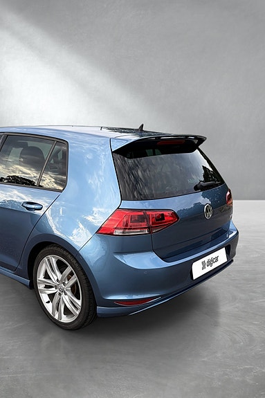 Volkswagen Golf VII 8 of 26