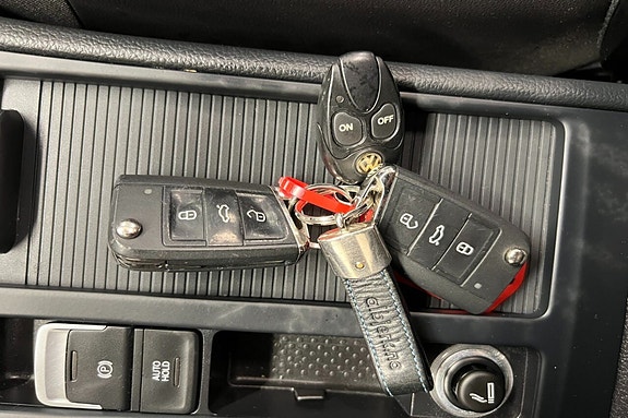 Volkswagen Golf VII 19 of 26