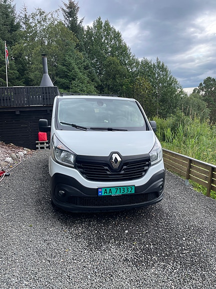 Renault Trafic 8 of 9