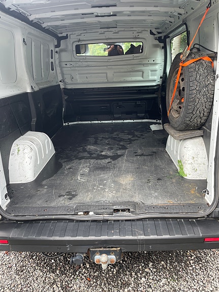 Renault Trafic 6 of 9