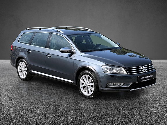 Volkswagen Passat Alltrack 10 of 25