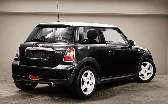 MINI Cooper 4 of 21