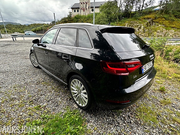 Audi A3 4 of 30