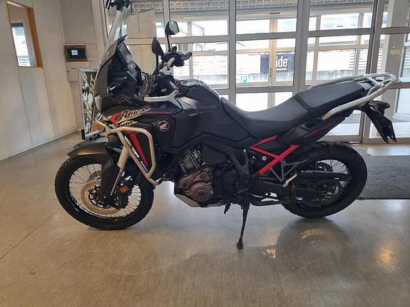 Honda CRF 1100L Africa Twin 10 of 14
